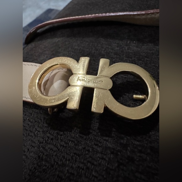 Salvatore Ferragamo GANCINI beige and gold belt M - Picture 7 of 13